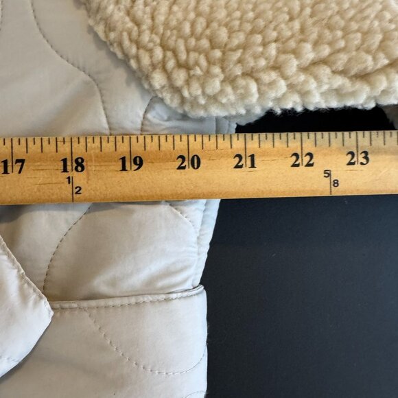 NWT Line and Dot Milan Padded Sherpa Jacket, Belted Jacket, Size Small - Picture 7 of 8